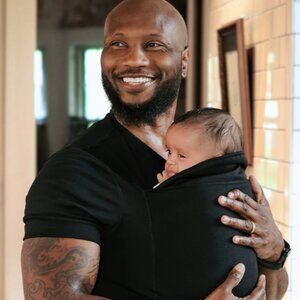 LALABU - Dad T-Shirt- Black- XL - Barely Worn!